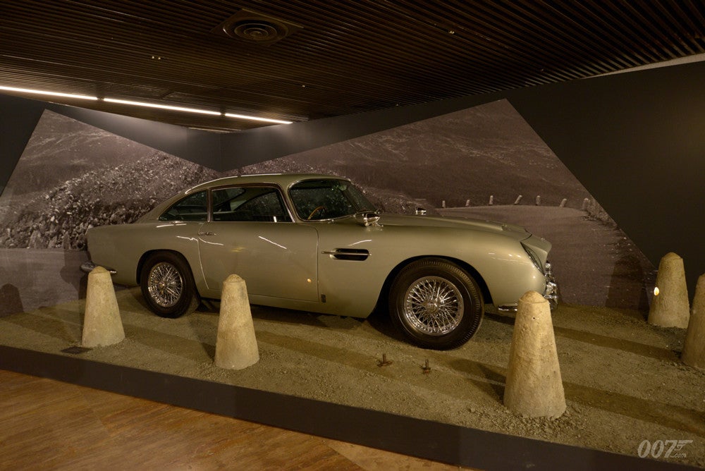 DESIGNING 007: FIFTY YEARS OF BOND STYLE OPENS IN SPAIN