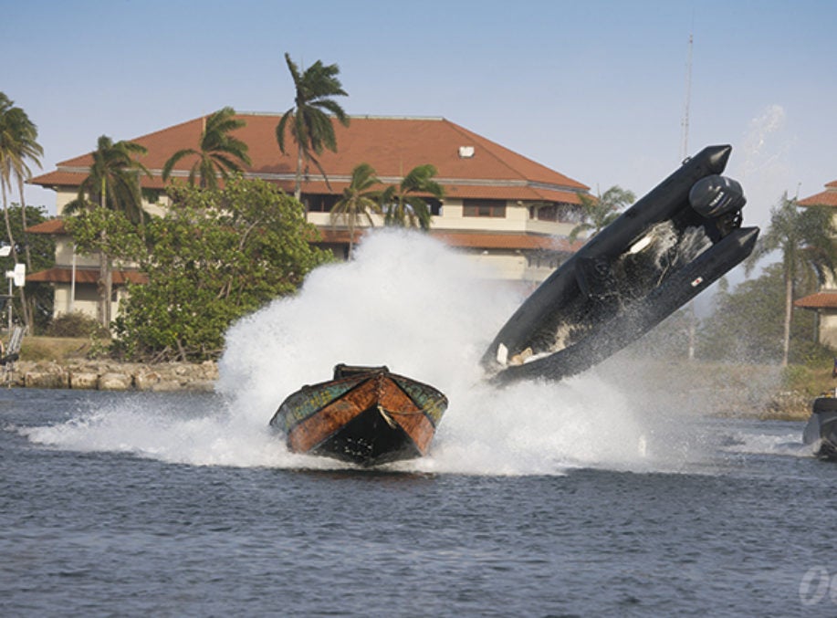 Quantum Of Solace Boat Chase