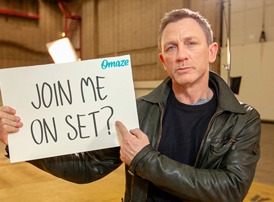 Meet Daniel Craig On The Bond 25 Set