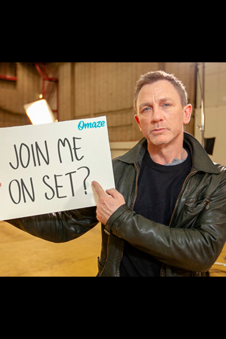 Meet Daniel Craig On The Bond 25 Set