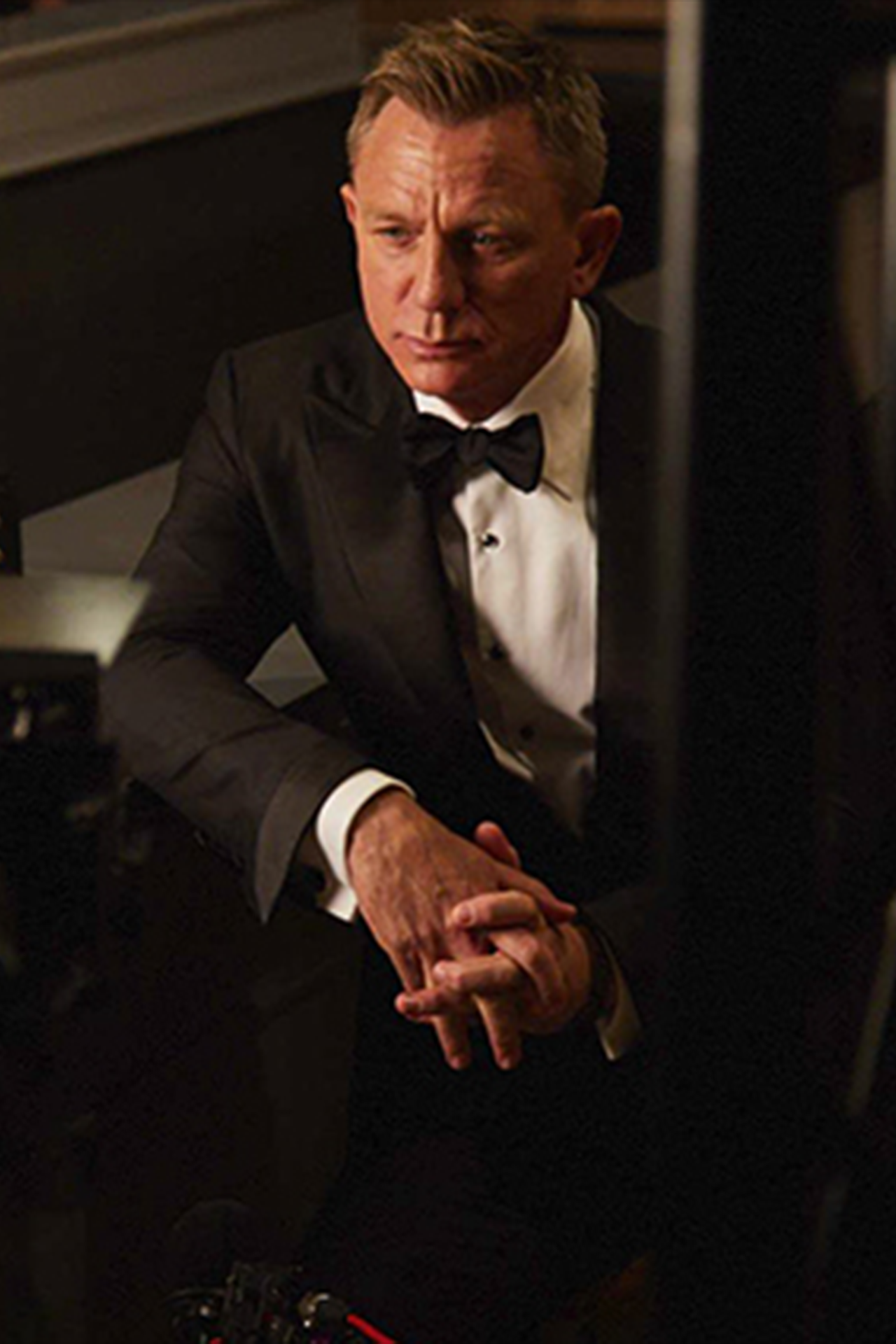 portrait7_007_WEBSITE_IMAGE_SIZE_PORTRAIT-Recovered | James Bond 007