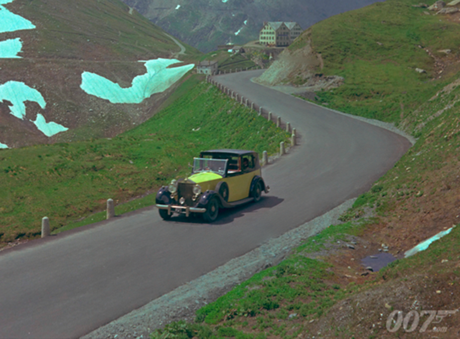 Bond Tails Goldfinger In Switzerland