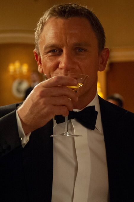What Makes The Perfect 007 Martini?