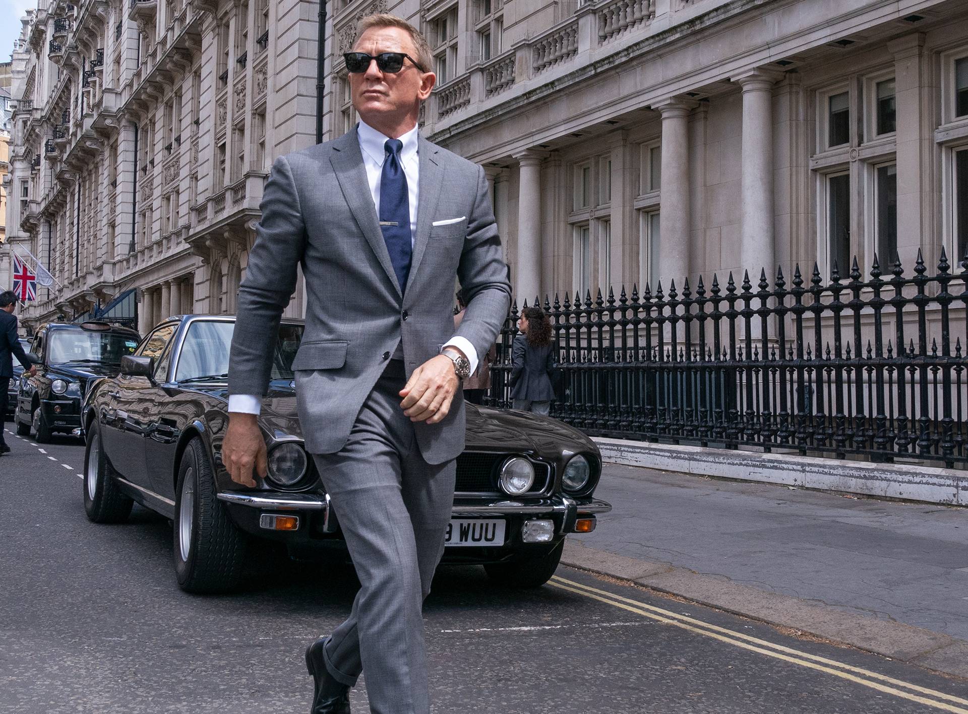 James Bond movie now filming in London, James Bond