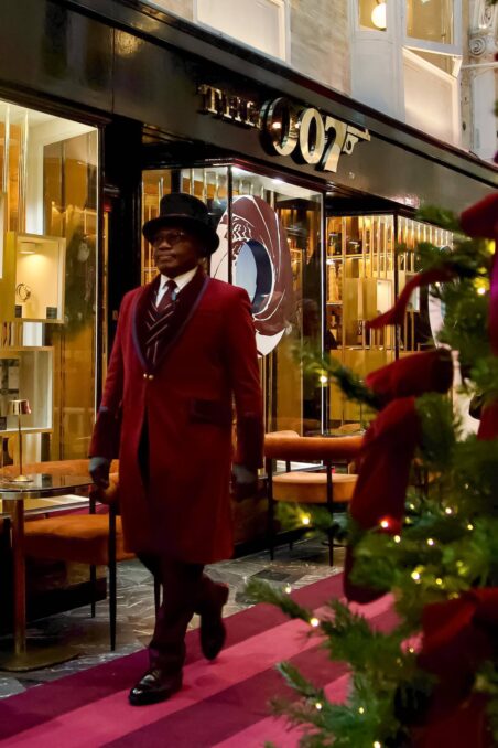 The 007 At Burlington Arcade