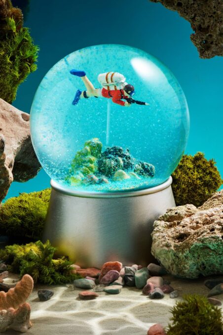 James Bond Thunderball Sea Globe Limited Edition